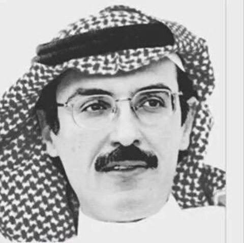 ألا يا صاحبي .. 
الرفقة ترى مَا هِى ثياب جداد ..
تبدّلها متى مليت ..
وتلبس غيرها ثاني ..

.

.