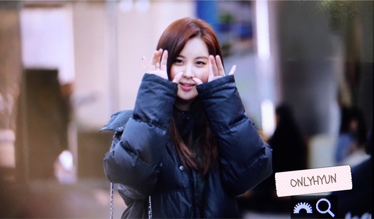 [PIC][23-01-2017]SeoHyun tham dự "KBS CoolFM Park Jiyoon Gayo Plaza Radio" vào trưa nay C207eehVIAACf9K