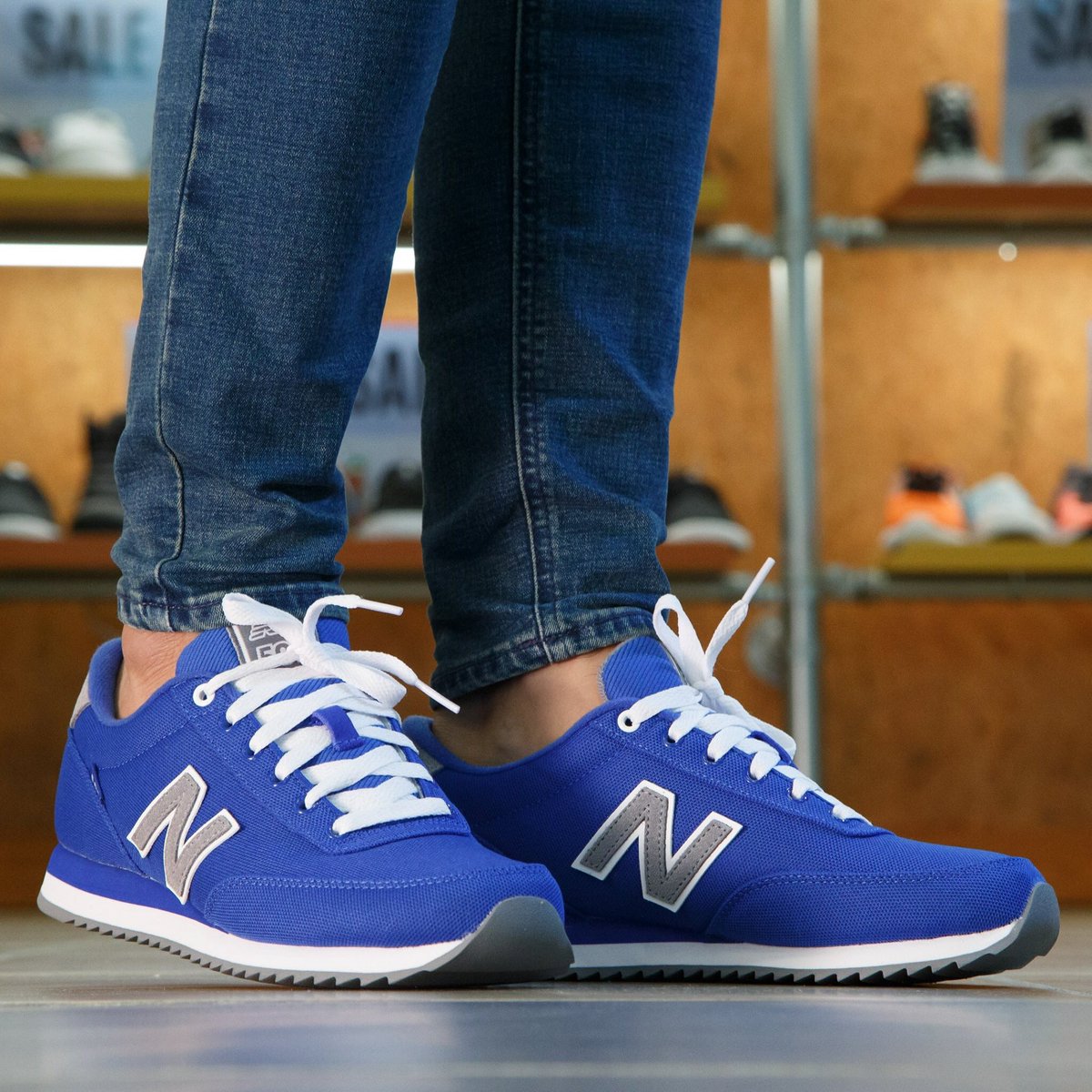 blue new balance journeys