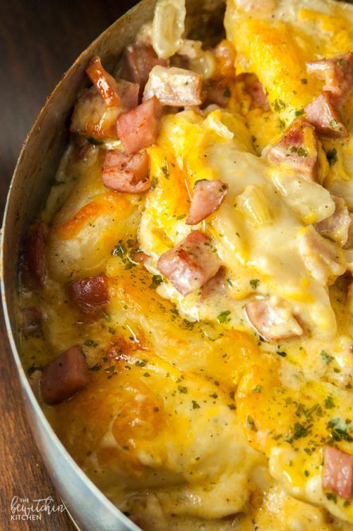 bewitchinkitch's tweet photo. One Pot Perogie Casserole Bake  https://t.co/iKOyXNjqUC #ultimatecheatmeal https://t.co/geJdiiGvjX