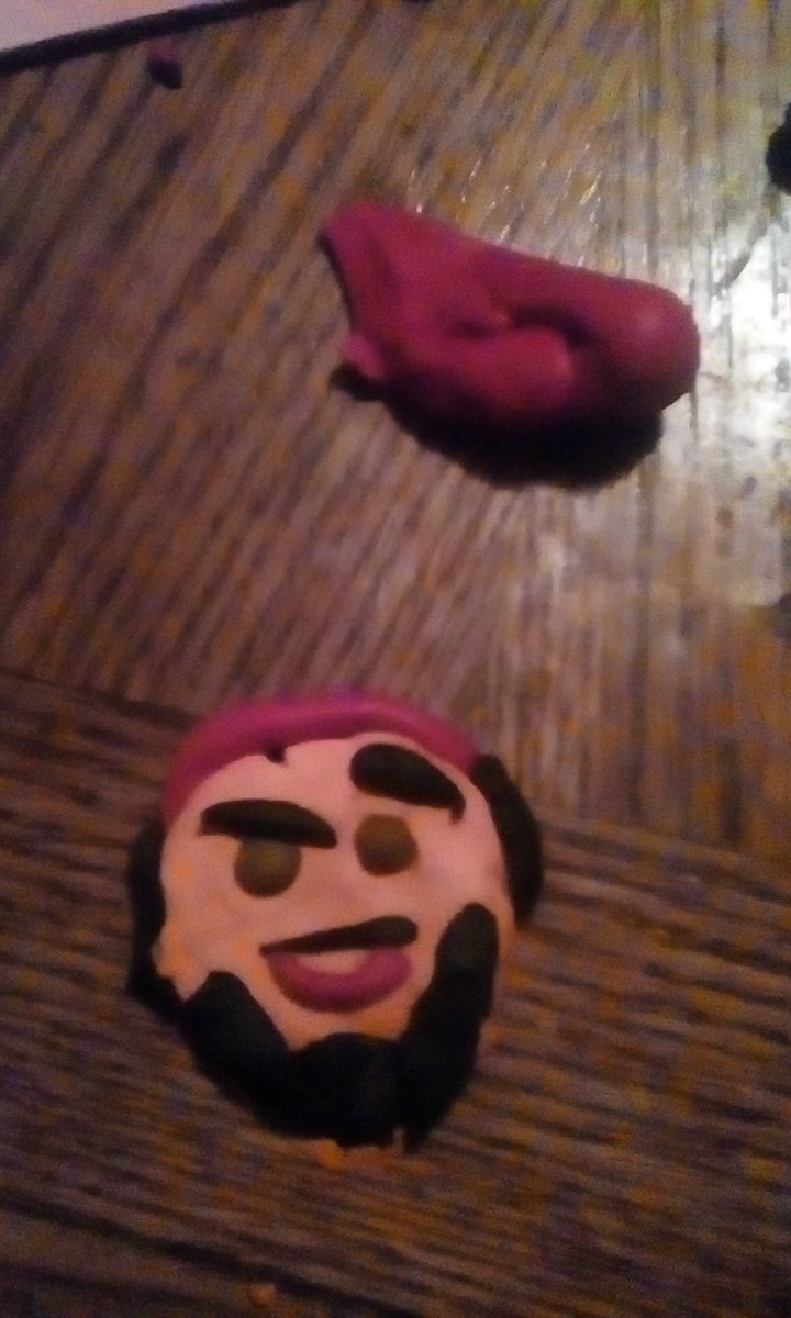 CoolClem1's tweet photo. @markiplier I made this out of clay for you do you like it? https://t.co/F9N6AAoAPI