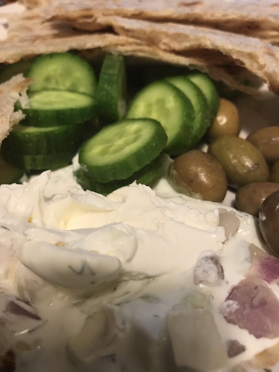 LoveLindaWang's tweet photo. 🔴🇺🇸We're eating #MiddleEast appetizer #Jajik #Yourt #cucumber #olive #salad🍽that I made + #PeaSoup🍵 & #FlatBread🍞 DVD #MovieNight https://t.co/qRWhdFCYxO