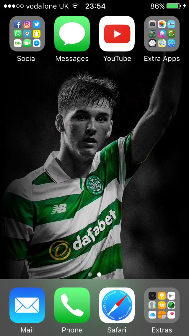 Edited a Kieran Tierney picture, made it into an iPhone wallpaper and thought I'd share it!