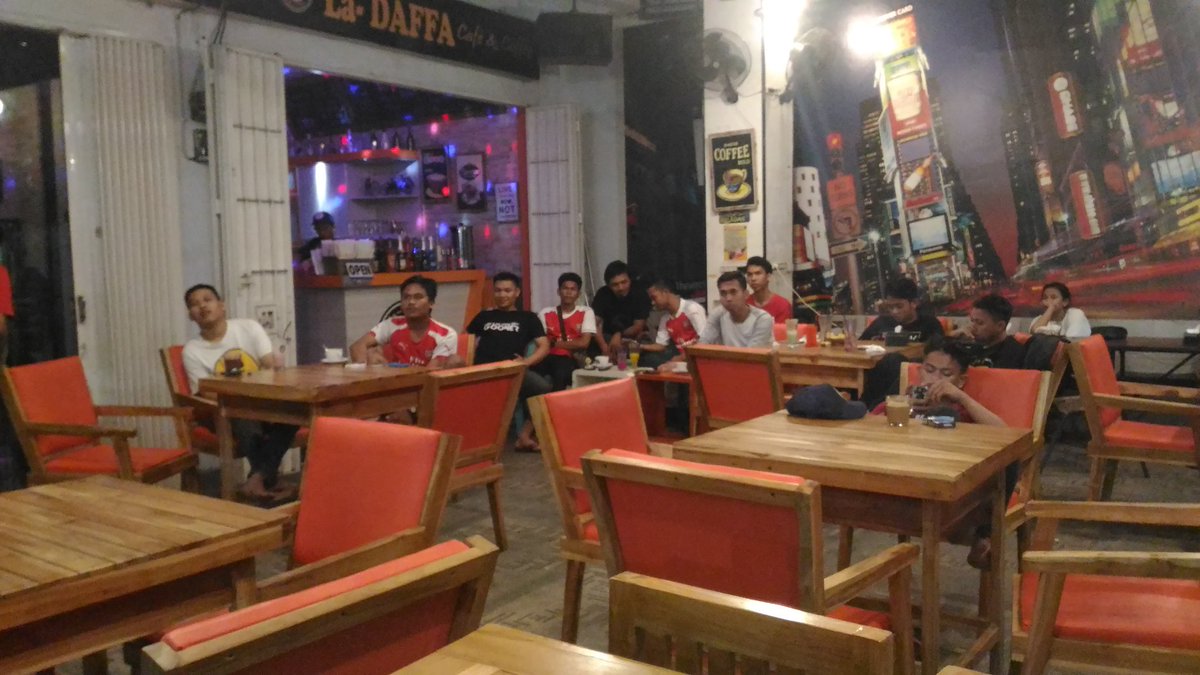 Arsenal_Soppeng's tweet photo. Terima kasih waktu'ta sodara
Kita menang DRAMATIS di EMIRATES STADIUM.
3 POIN membawa kita ke posisi RUNNER UP..!!

#SisaNobar
@ID_ARSENAL https://t.co/sTVhgp6CvO