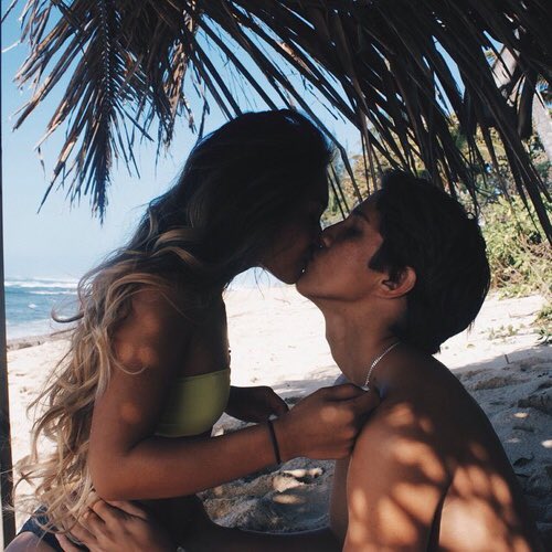 askcth's tweet photo. qual desses lugares vc e o calum viajariam juntos? https://t.co/ffQVGB43aX