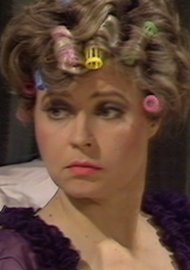 CapU_Theatre's tweet photo. #sundaystrut Preptime for a big night. Curlers mean business. https://t.co/XAXaZSRfg6
