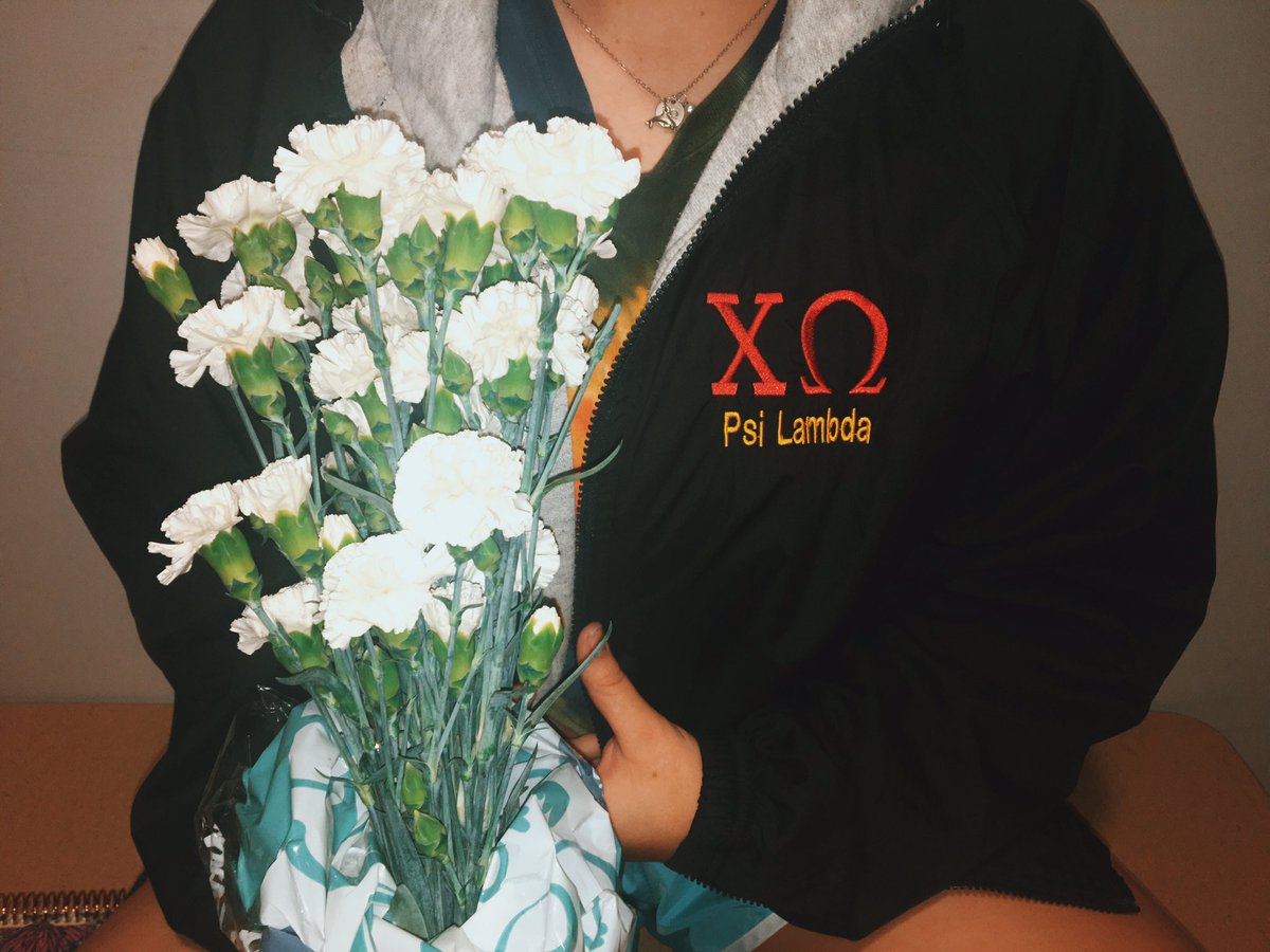 ChiOmegaVSU's tweet photo. Thank you to the Brothers of @PiKappVSU for the flowers &amp; speaking to our chapter about your Philanthropy Event! We're so excited for it!💖 https://t.co/E2GBapX13R