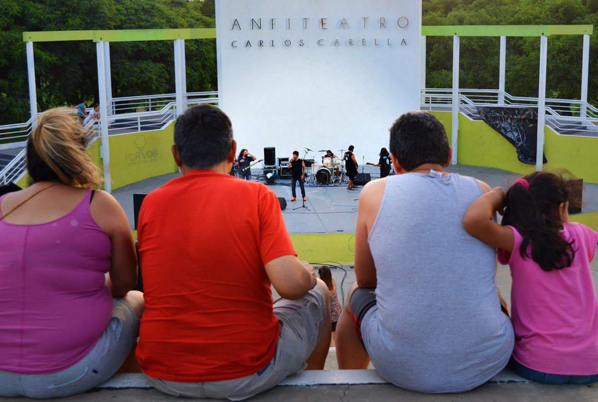 quilmesculturas's tweet photo. Tarde &amp; Rock, en el parque de la ciudad, programa de difusión de bandas emergentes de Quilmes. @YoSoyMartiniano @arieldomene https://t.co/IlIScyhNjU