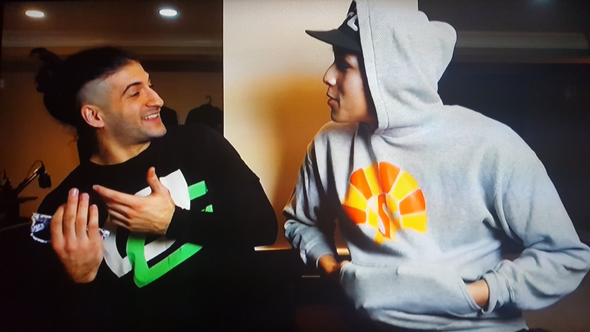 Graydon1993's tweet photo. Someone caption this @Pamaj @OpTicFlamesword #OpticHouse https://t.co/mdob9LalzJ