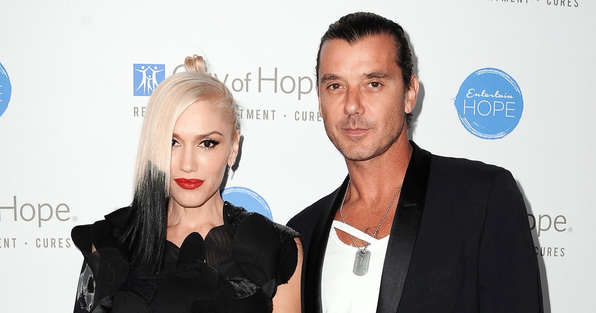 usweekly's tweet photo. Gavin Rossdale opens up about his divorce from Gwen Stefani: https://t.co/XEINzx54Cu https://t.co/ovofBVvOBt