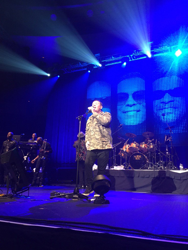 Stephworth14's tweet photo. Front row and back stage passes at UB40 gig then a ride back to the hotel in the party bus.Thanks guys #UB40 #Hawaii https://t.co/ZGnIa8TVKv