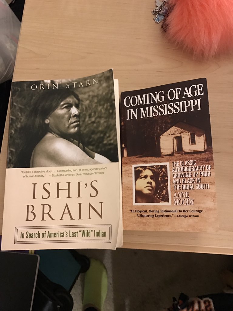 sarahannne7's tweet photo. History 121 books for sale!! $20 for both! @SFSU @SFSU19 https://t.co/mpubUFgiD4