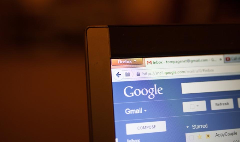 Forbes's tweet photo. Protect yourself and your contacts from the latest Gmail phishing attacks: https://t.co/H8JQCiKwAO https://t.co/JLBvIxsPUm