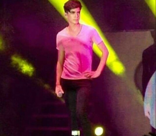 SoyCoder_____'s tweet image. Éste hombre me encanta, mandenme uno, plox.