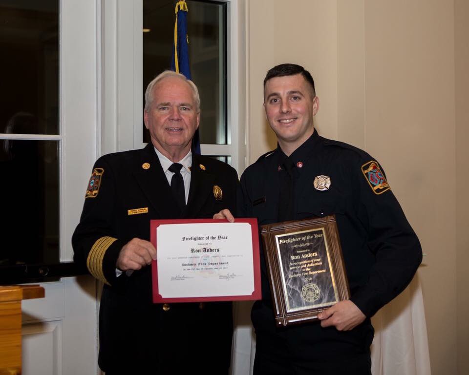 LCU_bsb's tweet image. Congrats to former LC pitcher @ronanders_9 for being named the Zachary Fire Department's Firefighter of the Year! #ClawsUp