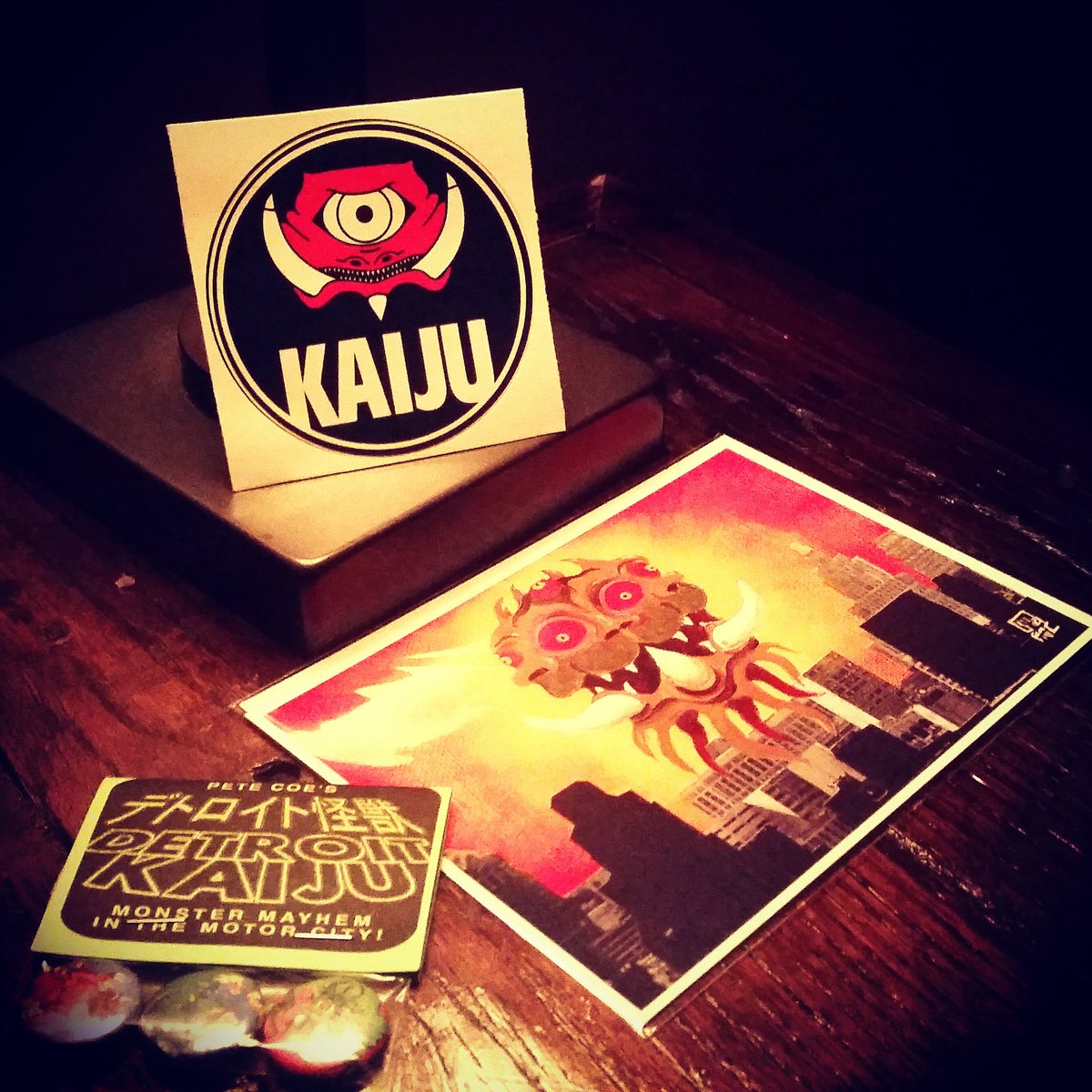 coedependent's tweet photo. Free Detroit Kaiju art hidden down at Kaiju Bar, Louisville, KY...enjoy! #detroitkaiju #freeart #freeartfriday https://t.co/dO6L3jCUmb