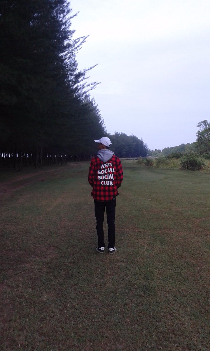 Muskillz69's tweet photo. Yeeh @AntiSSocialClub flanel #antisocialsocialclub #assc https://t.co/6zw4Z0XyZQ