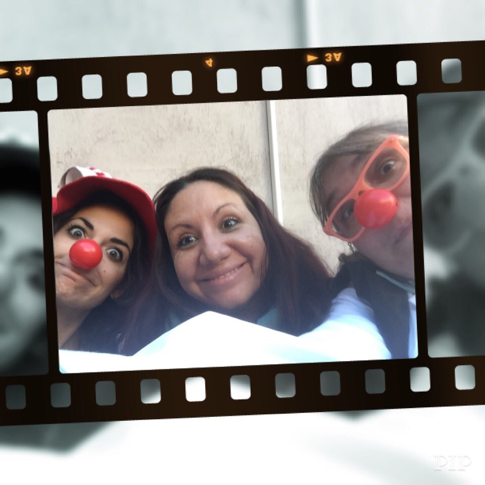 LuciadErrico70's tweet photo. Questa sera alle 23:35 su @RaiGulp #unafamigliachecresce viaggio nel mondo della #clownterapia @Teniamocixmano 🤡#rednose🔴 @AnnamariaTortor https://t.co/qvwsB0UFzh