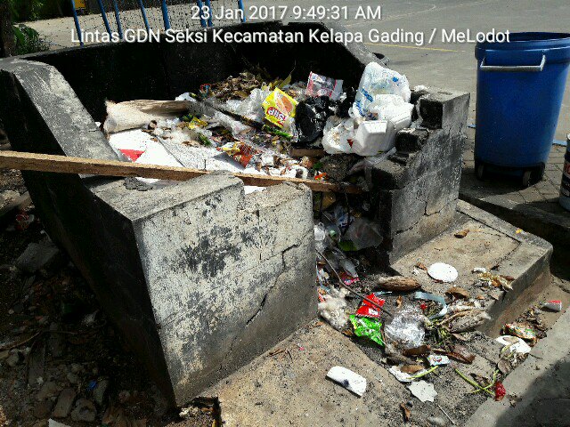 melodotgading's tweet photo. Hasil Giat  Lintas Angkut Sampah Senin 23 Januari 2017.
#PasukanOrangeDinsih
#LiveMore
#BebasSampah2020 https://t.co/ccloqhVGhi
