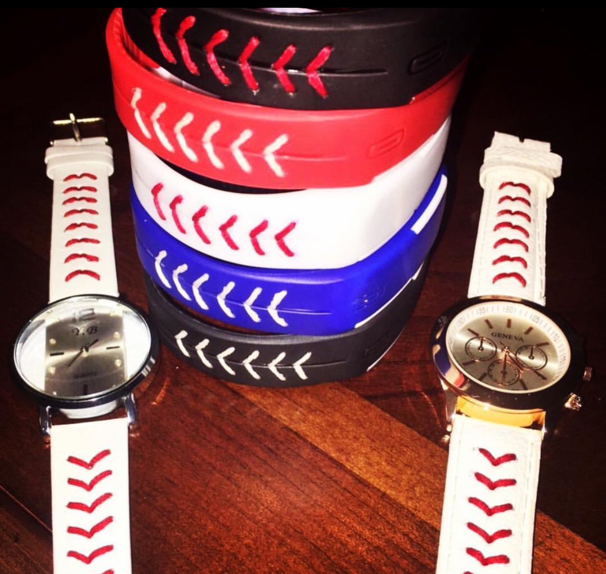 itsbaseballtime's tweet image. So many watches to fit YOUR own style! All available now. Follow the link below 👇🏻👇🏻👇🏻👇🏻👇🏻👇🏻 #itsbaseballtime

etsy.com/shop/BaseballW…