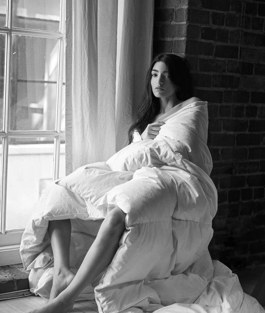 How we cozy up on rainy Sunday's | <a href="/stephmod_/">.</a> | mua <a href="/jilliannadine/">Jillian Lieber</a> | styled <a href="/beccamikesell/">Becca Mikesell</a> ift.tt/2jR9csC