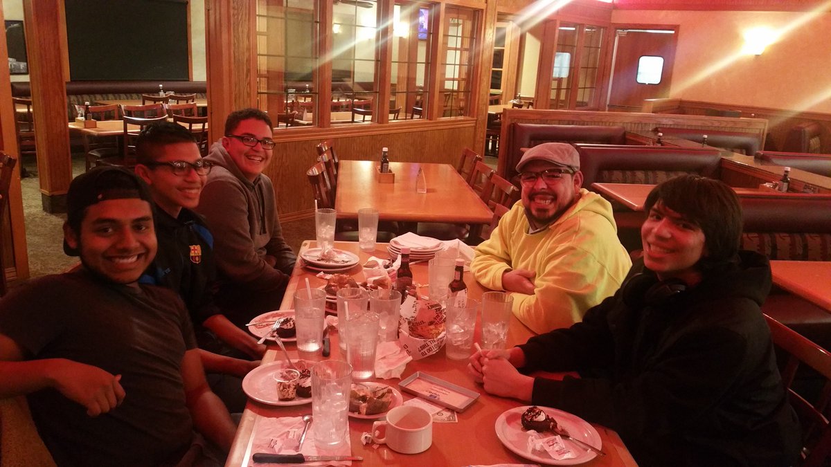 Eddie Valero tweet media