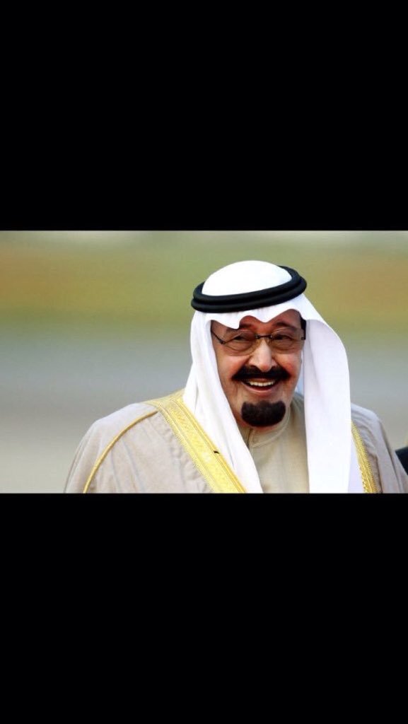 #ذكري_وفاه_الملك_عبدالله
حبيب الشعب لايمكن أن ينسى ..
#كيف_ننسى وصيته بالدعاء له ❗
طبت برُوض الفردوس نعيماً 🕊💔

#عبدالله_بن_عبدالعزيز