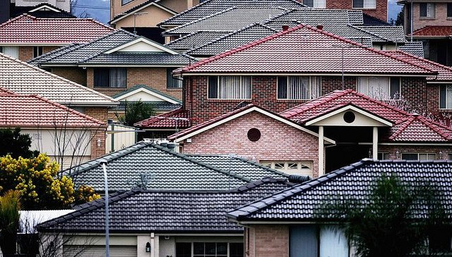 On the blog now: #publichousing transfers move to a new level (our latest for <a href="/AHURI_Research/">AHURI</a>) blogs.unsw.edu.au/cityfutures/bl…