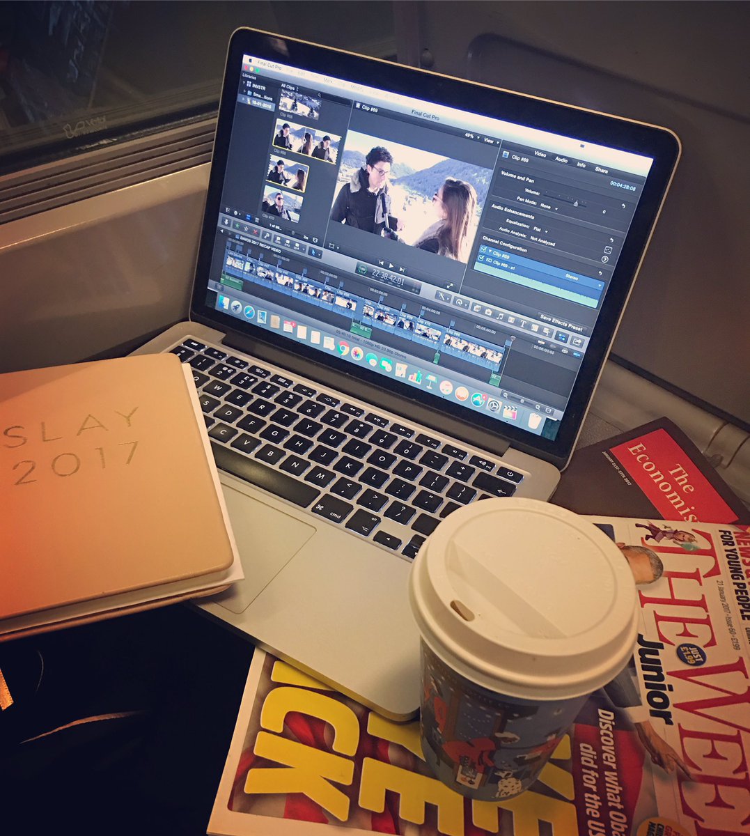 LeaJakobiak's tweet image. 5am Eurostar #editingonthego #producerlife