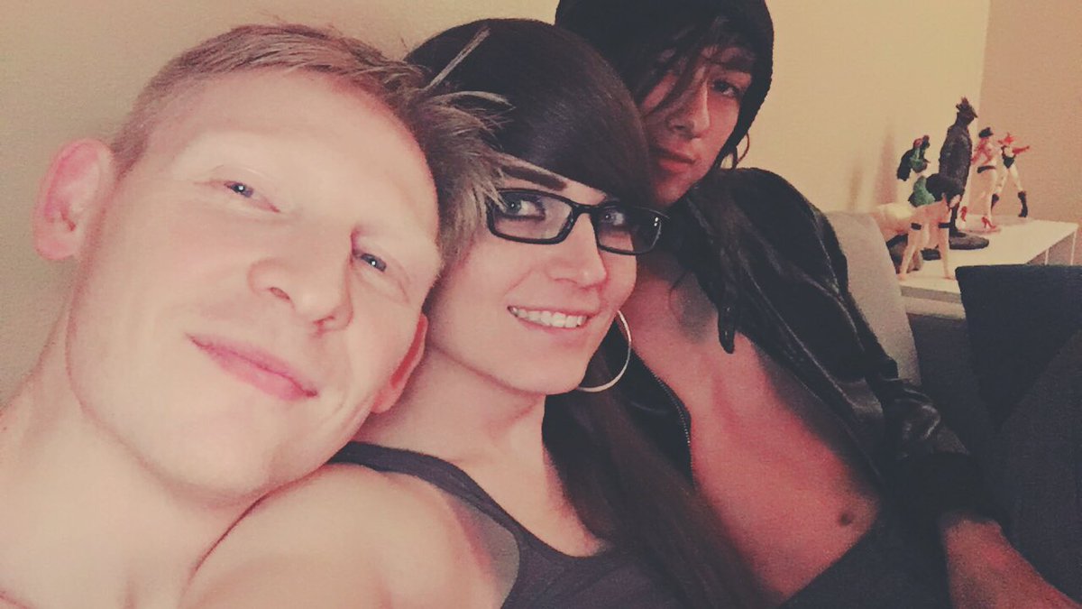 Natalie Mars on X: Post-spit roasting. 💦🤰🏻 @yaegerman @DomTheStud  t.cobvxrpUlFDQ  X