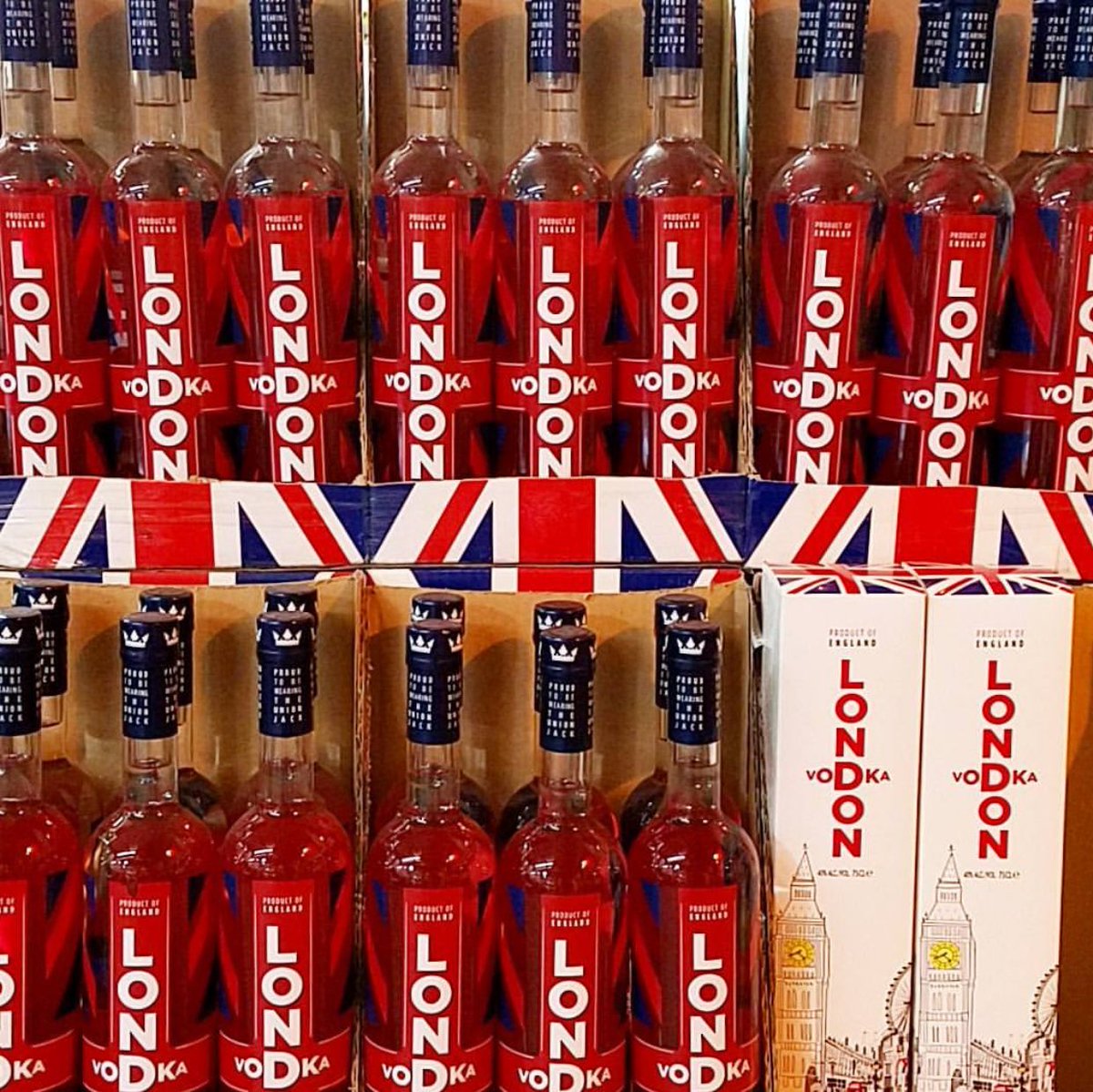 LondonVodka's tweet photo. Hard to miss at the #PacificCoastFood https://t.co/Sq1J7v1lLH
