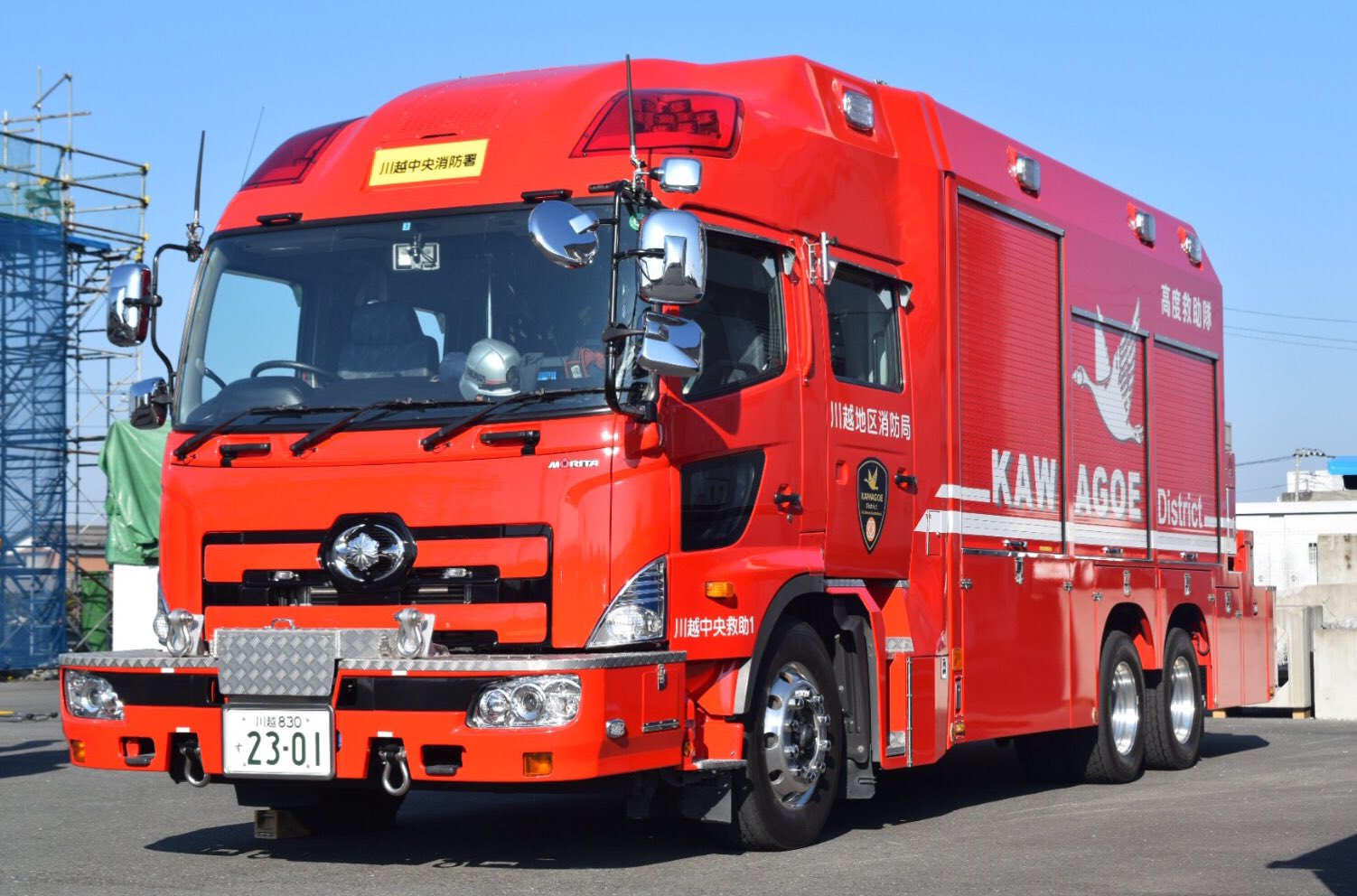 TINY 日野500(日本名プロフィア)改 特別高度救助隊大型救助工作車 爆誕