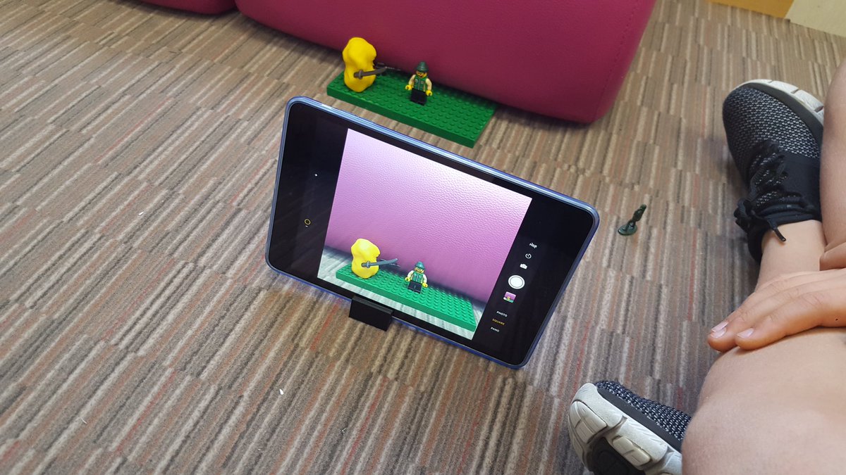 cwbsy6's tweet photo. Learning how to use Stop Motion in our E-learning class. https://t.co/Sm6QapiQSr