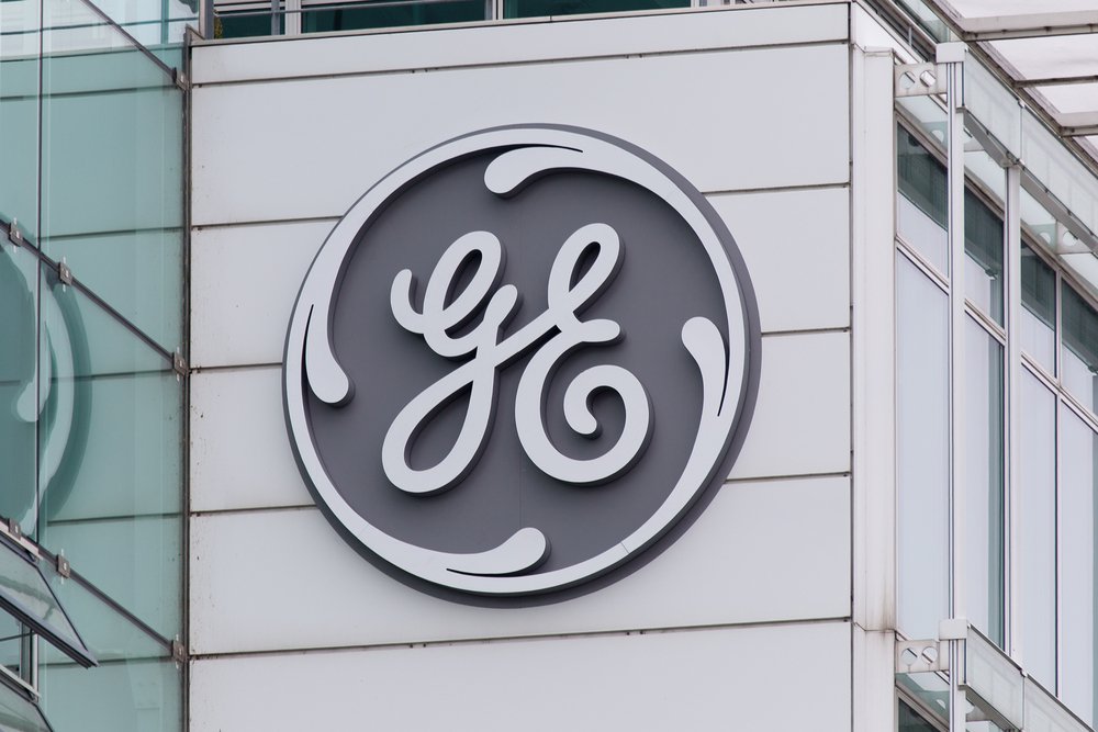 Tradingbanks's tweet photo. GE Shares Down as Q4 Earnings Failed to Meet Estimates : https://t.co/2RAiC78JhH https://t.co/cUG9ohoVF7