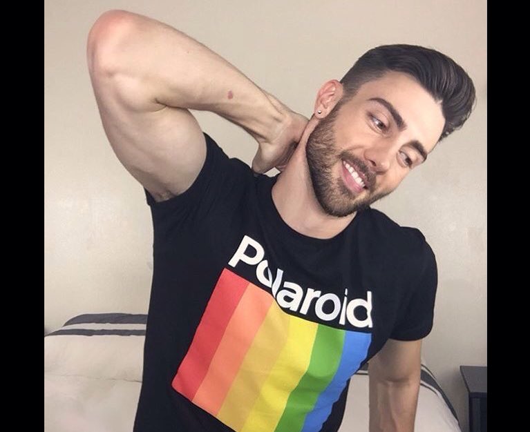 highvibcs's tweet photo. Hey! I'm Prince. New but not
I'm 21, bisexual and versatile. 
Down to make friends! 
Retweet for me? https://t.co/FWJyILk4hH