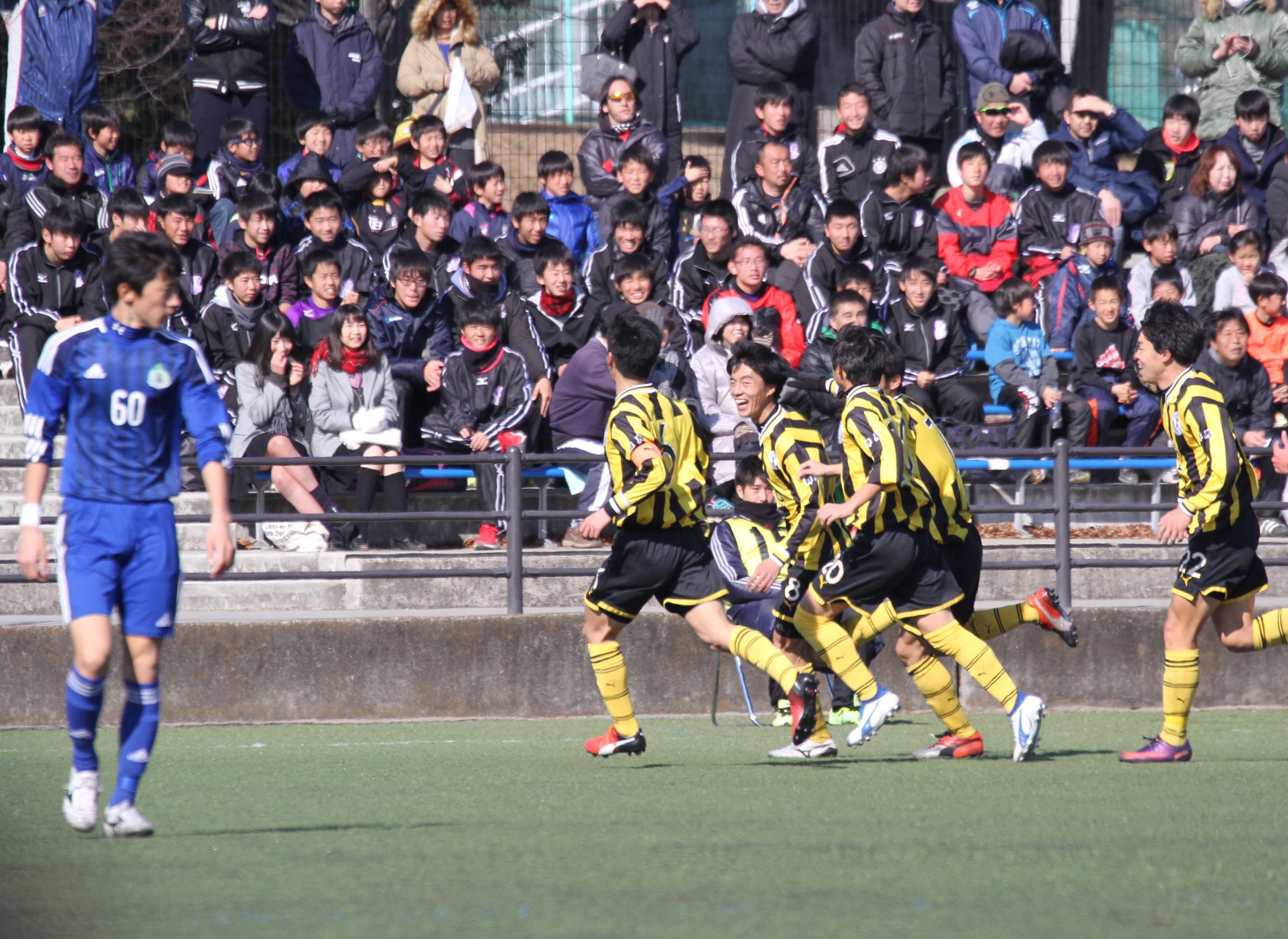 サッカーダイジェスト ｊスカウト大注目の前橋育英が新たな船出 名将 山田監督はあえて 悪夢 を呼び覚ました サッカーダイジェストweb T Co Blitqsongt 前橋育英 高校サッカー 高校選手権 前育 青森山田 群馬サッカー サッカー好きな人rt