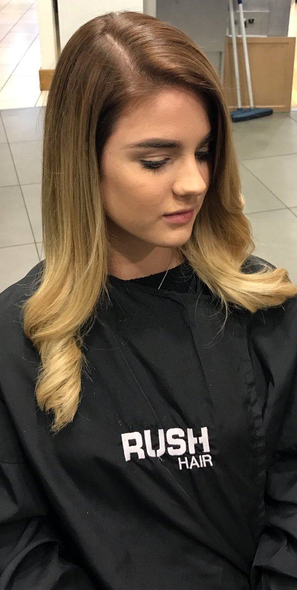 RyanCharlie's tweet photo. Loved this colour the other day by Sian @ rush Epsom cut and styled by me x https://t.co/LWXoyuCM3c
