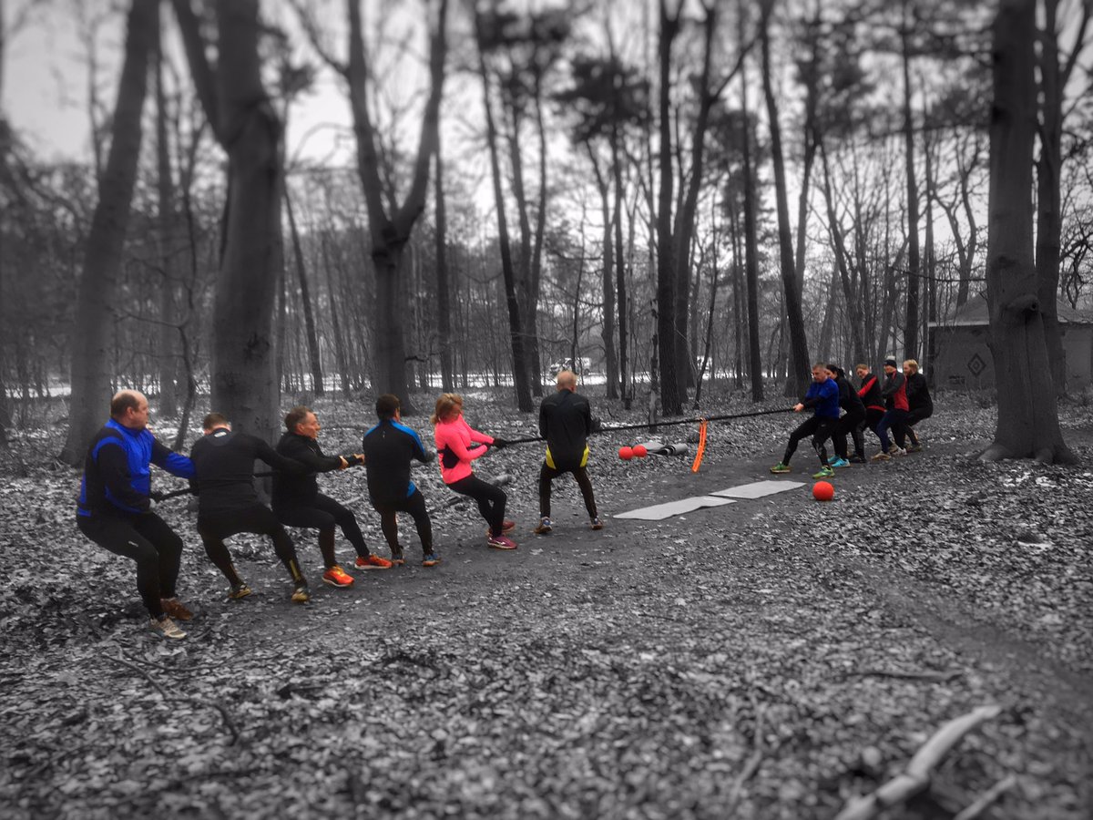 Op 1 lijn zitten betekent niet dat je niet af en toe ook tegengas mag geven #sparren #touwtjesinhanden #ookduurzameinzetbaarheid #FIT4ESN