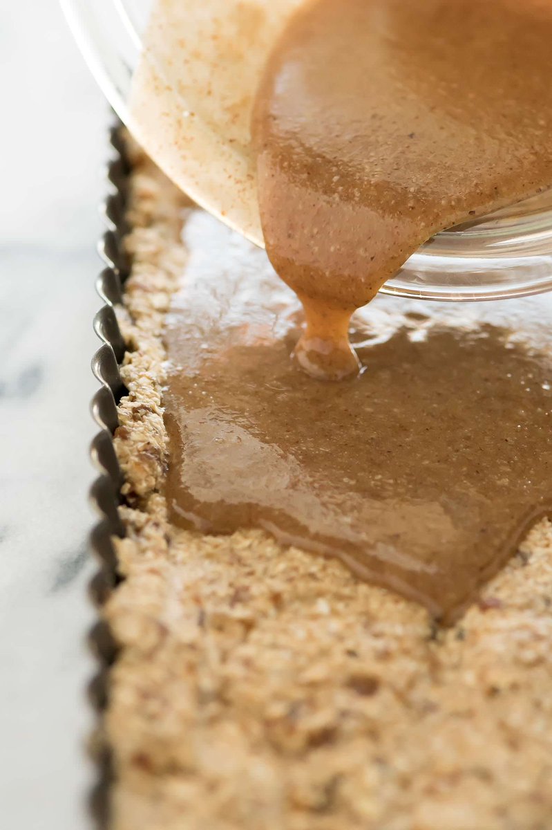 NaiveCookCooks's tweet photo. no bake salted caramel pumpkin bars Recipe-> https://t.co/875nTGdHMC https://t.co/YjbUUapHWa