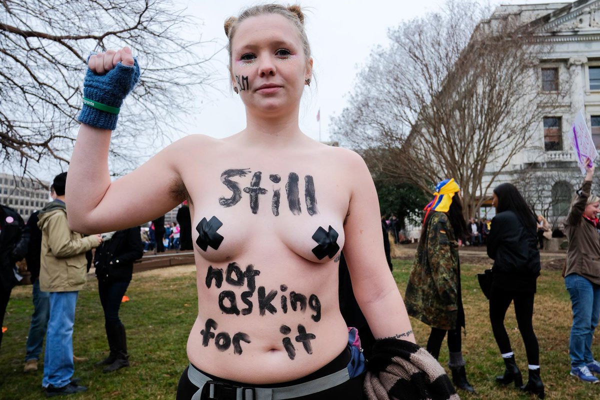 Alex_K_Black's tweet image. Why they #marched: 
A @donnaferrato photo essay: 

bit.ly/2k89rwM
@MacleansMag 
@1310NEWS
#WomensMarch