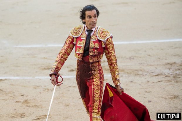 PREMIOS- Curro Díaz, Hermoso, Luis David y Victorino, premiados por el Club Taurino de Londres cultoro.com/actualidad/201…