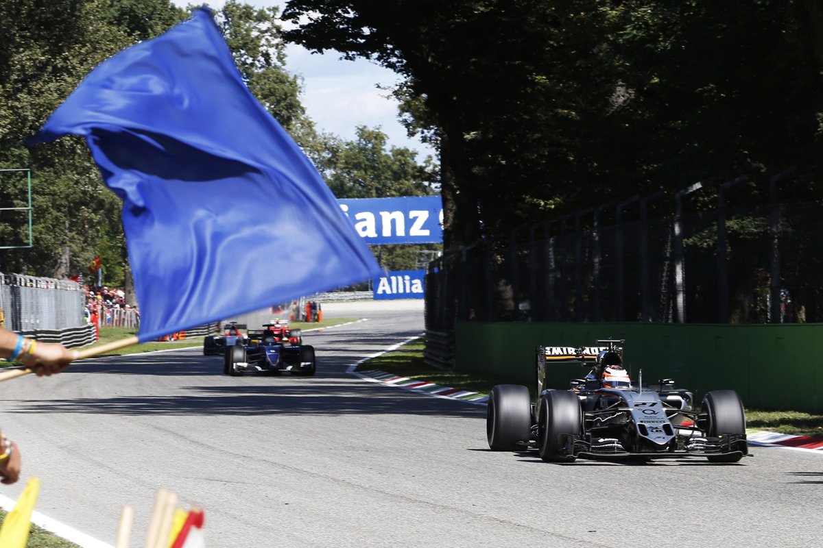 Formula 1 Blue Flag
