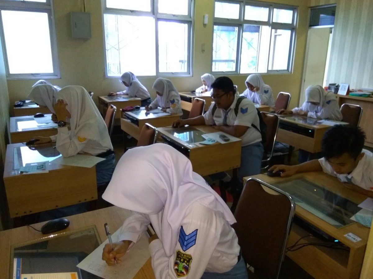 PMB UMK Kudus tweet media