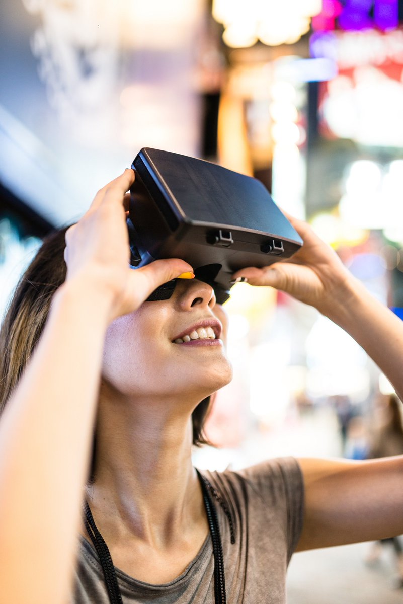 Weleens een kijkje gehad in de wereld van virtual reality? Bezoek de opening <a href="/MakersLabEde/">MakersLab</a> 26/1 met <a href="/Oceanz3Dprint/">Oceanz.</a>. makerslab.nl