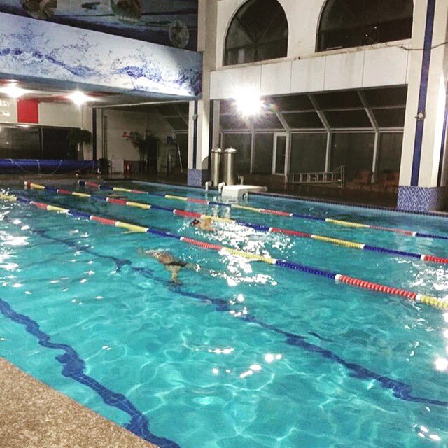 Zeal2_'s tweet photo. Just got home from the swimming pool,so tired 😞😞 https://t.co/bnxHvaTTBa