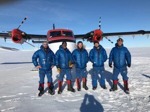 SPEAR17org's tweet photo. The team is planning to run the #Antarctica #marathon today! @AntarcticIceMar #onwards https://t.co/o7hkngSq9r