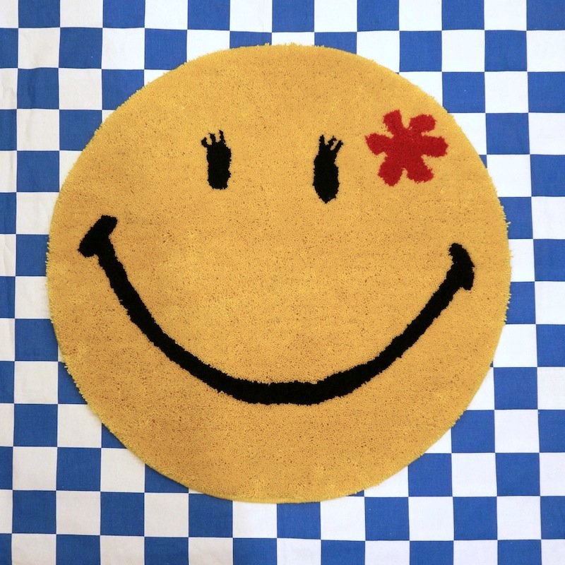 fathomjapan's tweet photo. SMILE & FLOWER RUG
¥ 8,000 + tax
#secondlab #fathom_minatomirai https://t.co/VrzbSNCWmC