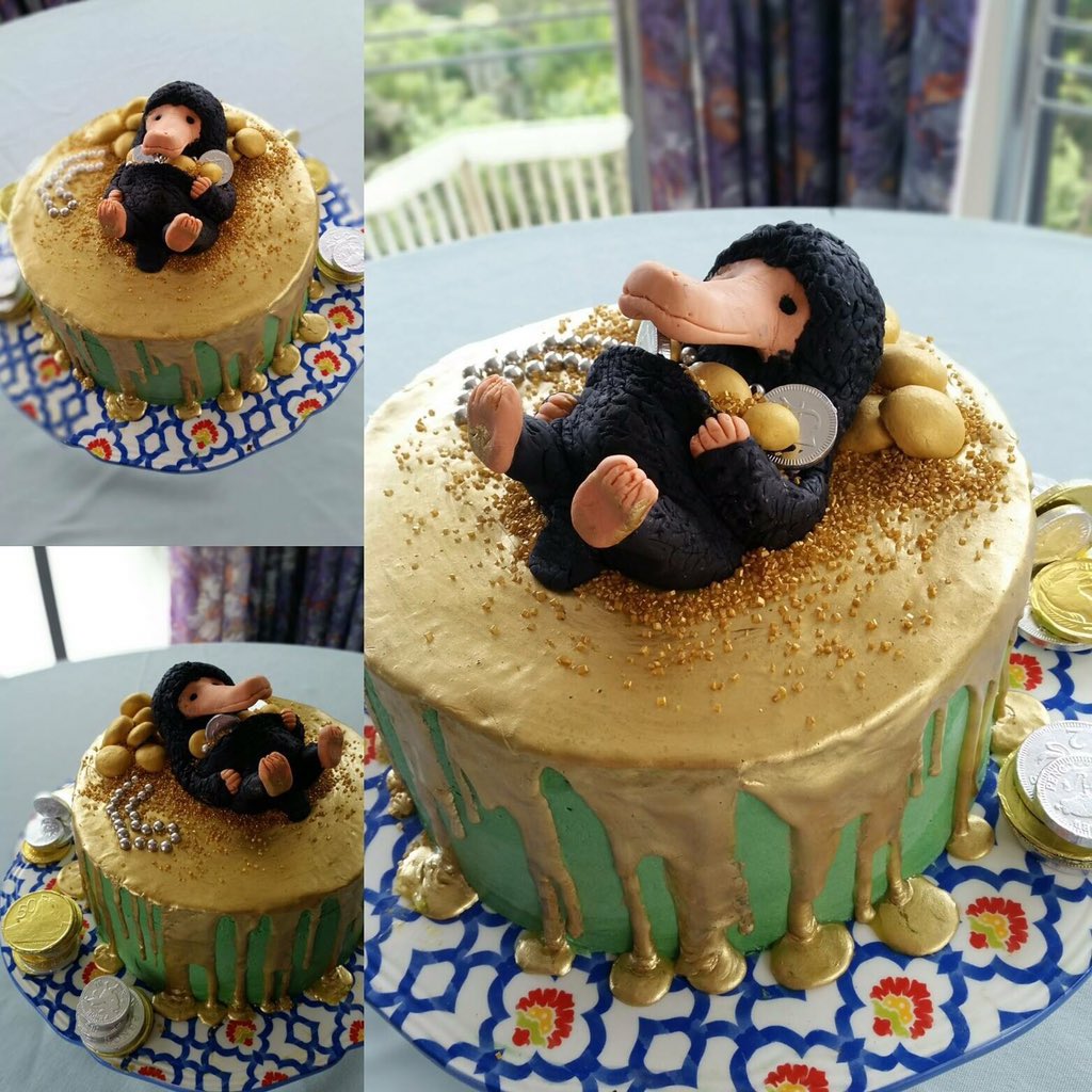 Jaffacake1101's tweet photo. @jk_rowling you just don't invite Nifflers to a party https://t.co/RjfDaIZjaj