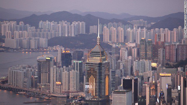 cnni's tweet photo. Hong Kong, Sydney and Vancouver are the top three most unaffordable housing markets in the world https://t.co/nADzRQbX7P https://t.co/JZhIDFRDuJ