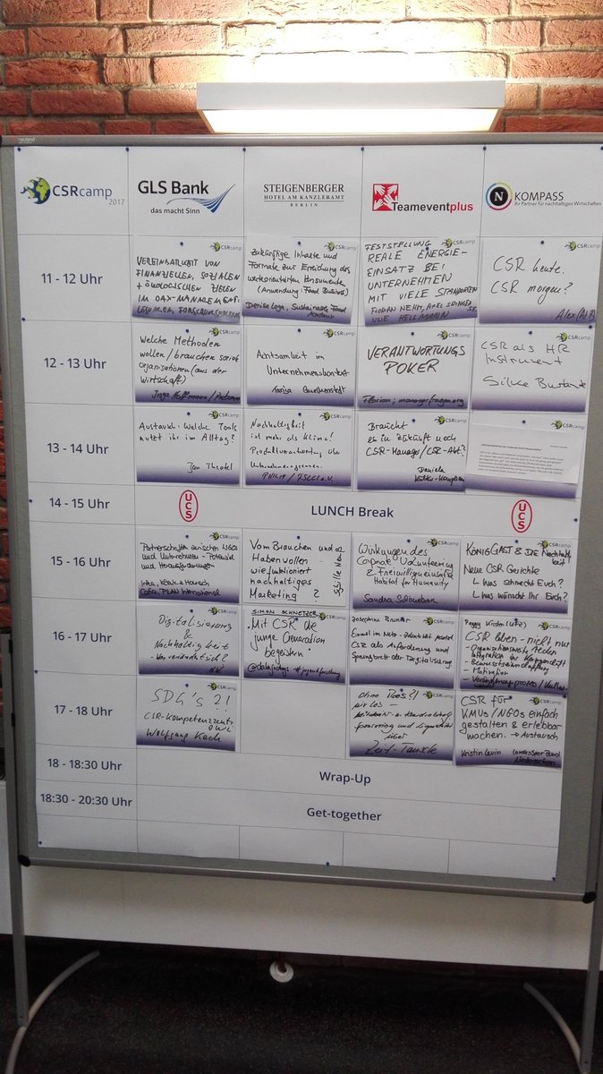 OliverBerger's tweet image. #CSRcamp17 #Sessiontable